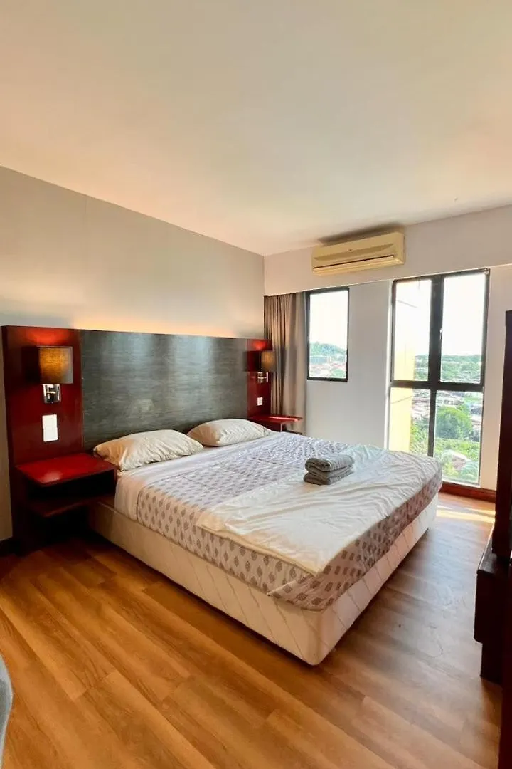 Ezraavenue Homesuites - Near Imago Mall Kota Kinabalu City